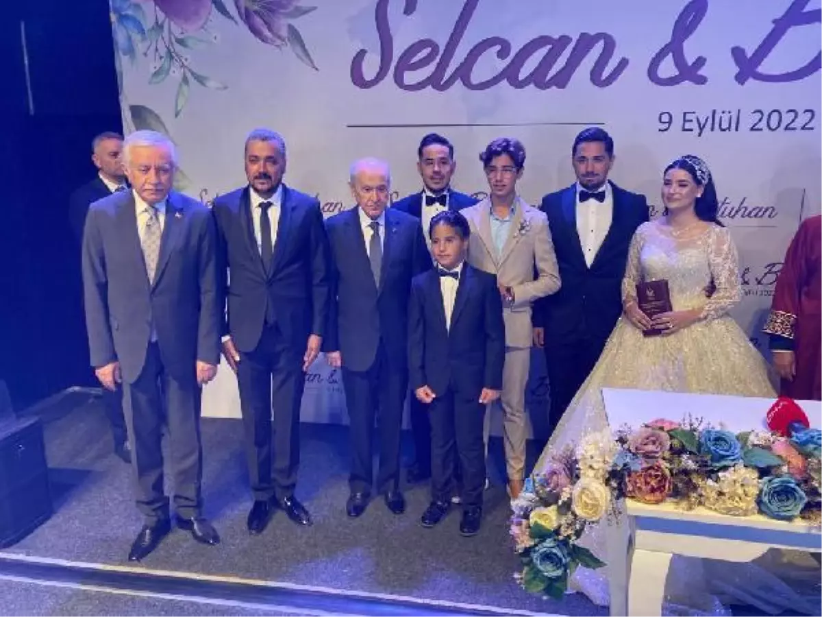 MHP Genel Başkanı Devlet Bahçeli\'nin nikah şahidi düğüne yoğun katılım