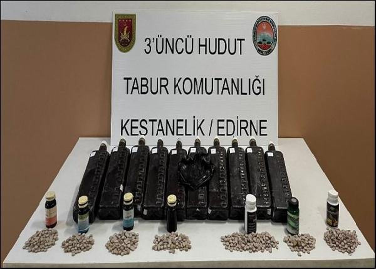 Edirne gündem haberleri... MSB: Edirne hudut hattında uyuşturucu hap ve esrar ele geçirildi