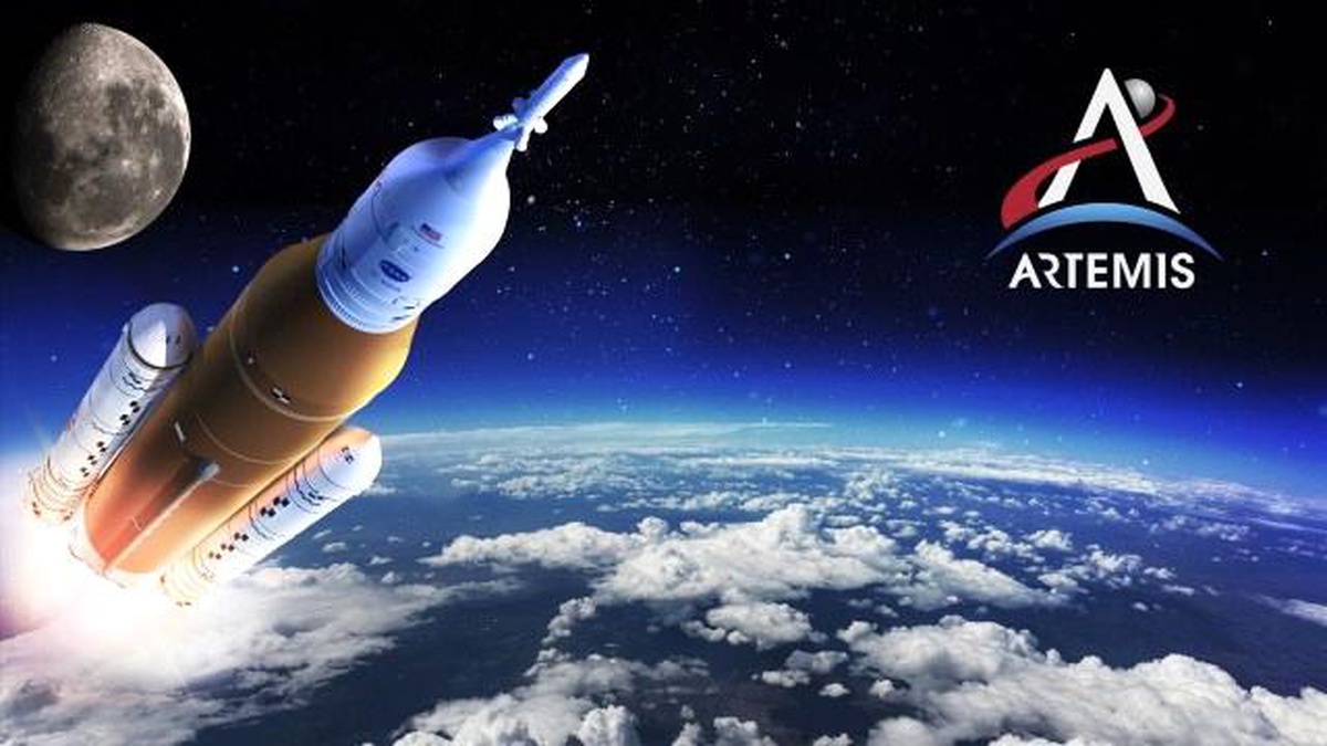 NASA, Ay görevi için yeni tarih verdi!