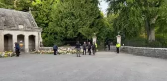 ABERDEENSHİRE - İngiltere Kraliçesi 2. Elizabeth'in cenazesi, Balmoral Kalesi'nden Edinburgh'taki Holyroodhouse Sarayı'na taşınacak