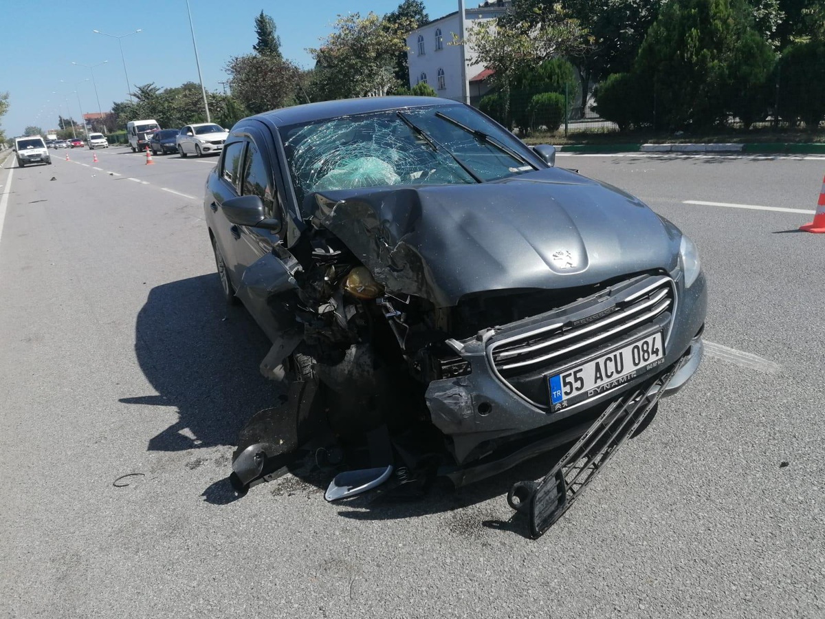 Samsun\'da zincirleme trafik kazasında bir kişi yaralandı