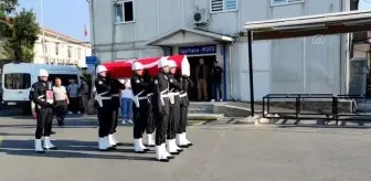 İstanbul'da silahın kazayla patlaması sonucu vefat eden polis için cenaze töreni