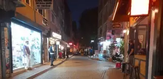 Fatih'te silahlı kavgada olayla ilgisi olmayan esnaf vuruldu