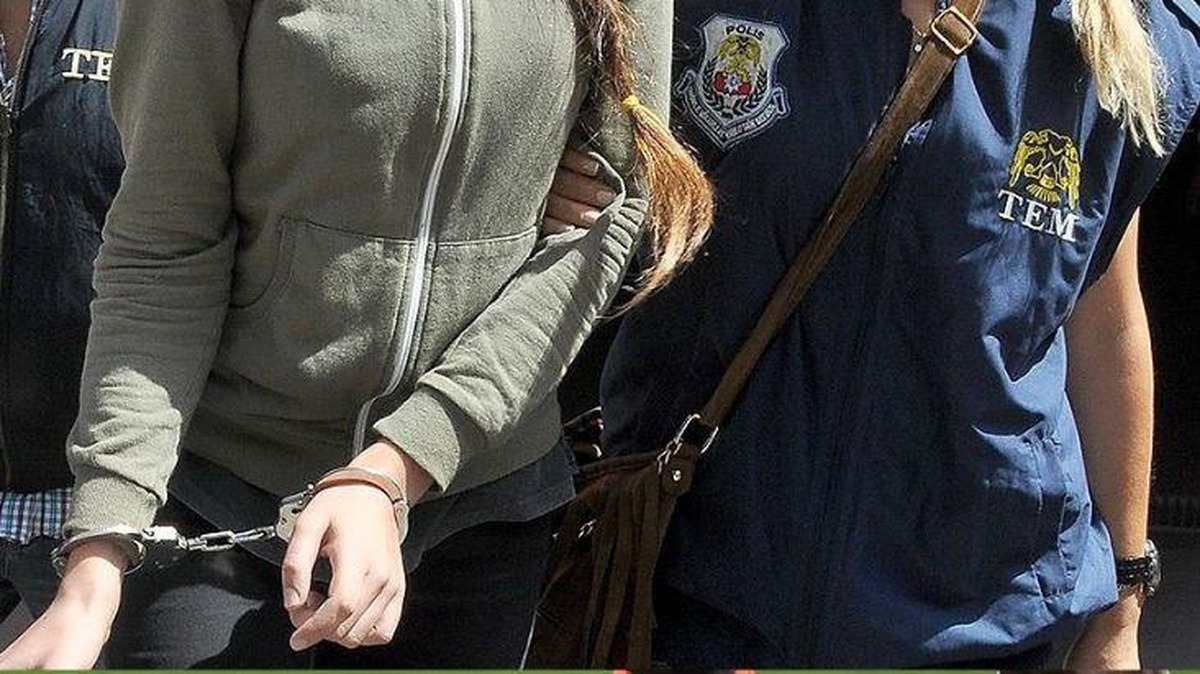 İstanbul\'da hırsızlık yapmak için evlerde keşif yaptığı belirlenen 4 kadın, serbest bırakıldı
