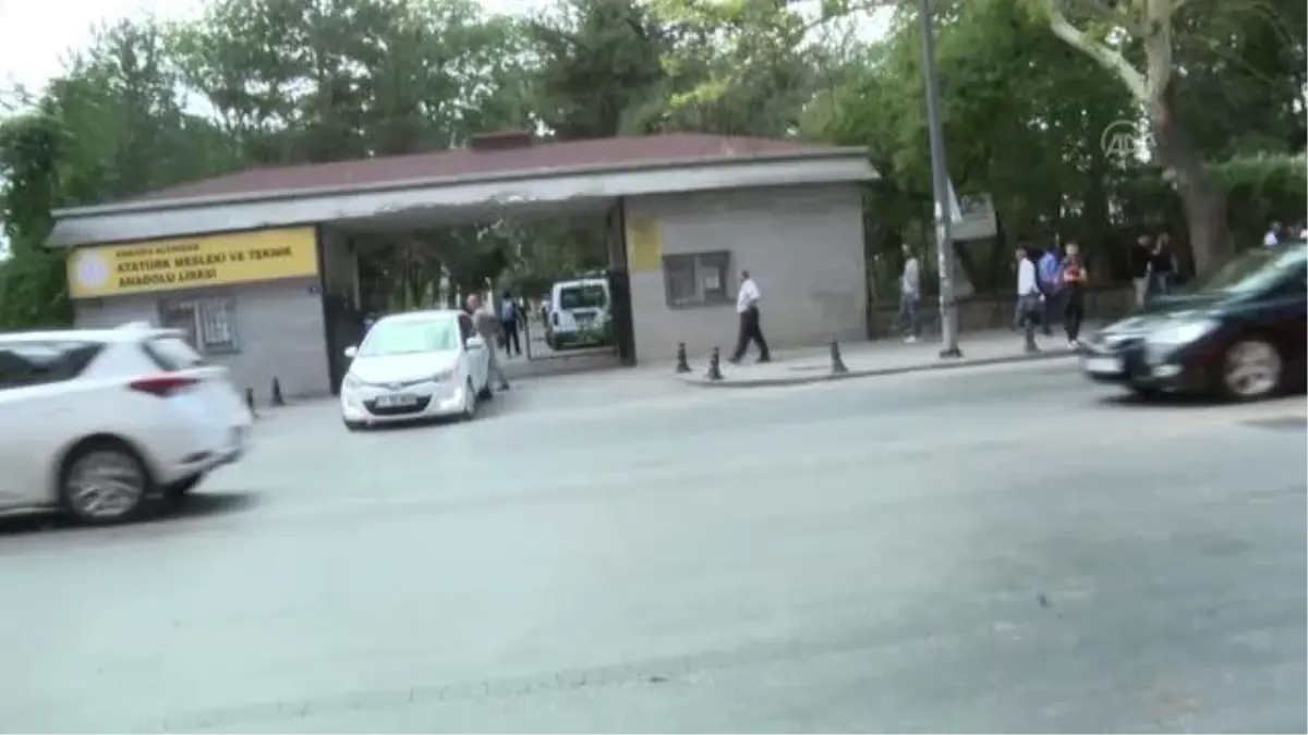 Polisten yeni eğitim yılında okul çevrelerinde denetim