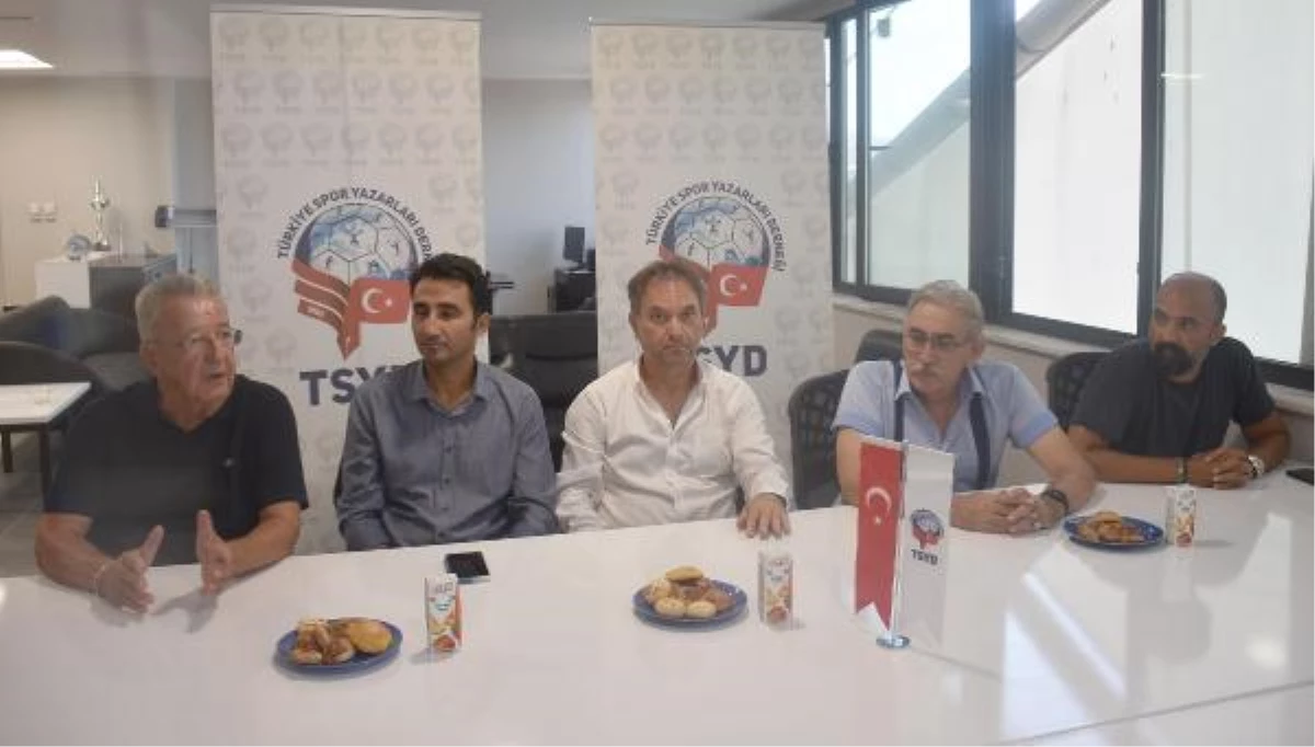 İzmir haberleri | TSYD İzmir\'den voleybolda 8\'inci turnuva