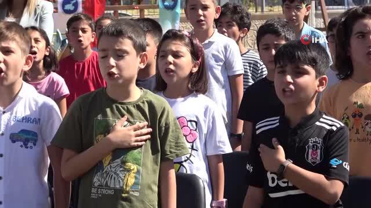 Van, Hakkari, Bitlis ve Muş\'ta öğrenciler dersbaşı yaptı