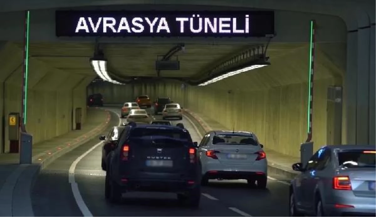 Bakan Karaismailoğlu: Avrasya Tüneli\'nden 67 bin 982 araçla günlük araç geçişi rekoru kırdık