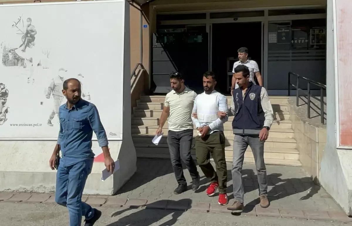 Erzincan\'da eşini bıçaklayarak öldüren koca tutuklandı