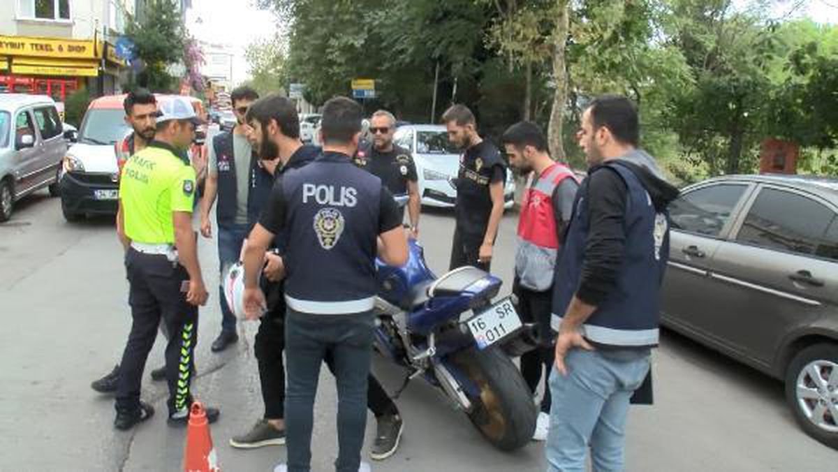 Maltepe\'de okul önlerinde denetim