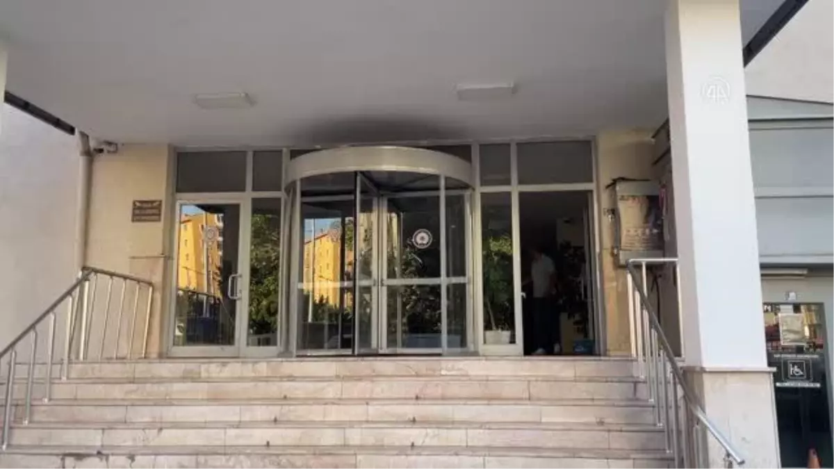 Kayseri\'de 8\'i firari hükümlü 22 kişi yakalandı