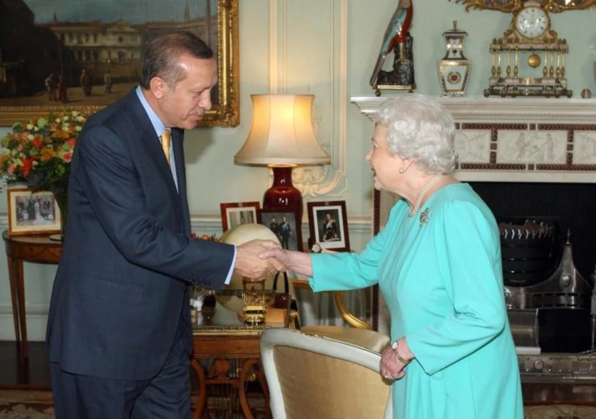 Cumhurbaşkanı Erdoğan katılamayacak! İşte İngiltere Kraliçesi 2. Elizabeth\'in cenaze töreninde Türkiye\'yi temsil edecek isim...