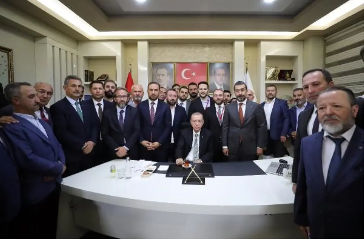 İzmir haberleri | Erdoğan'dan Tunç Soyer'e tepki: İzmir'i pis kokulardan kurtaramıyorsun (2)