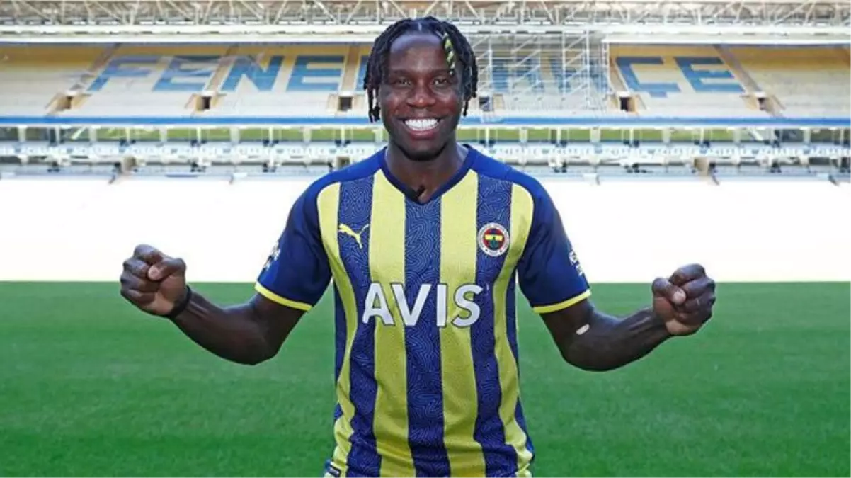 Bruma\'yı göndermeye hazırlayan Fenerbahçe\'ye son dakika şoku! İsrail ekibi oyuncunun maaşını fazla buldu