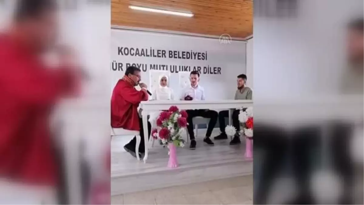 Burdur\'un Kocaaliler Belde Belediye Başkanı, kızının nikahını kıydı