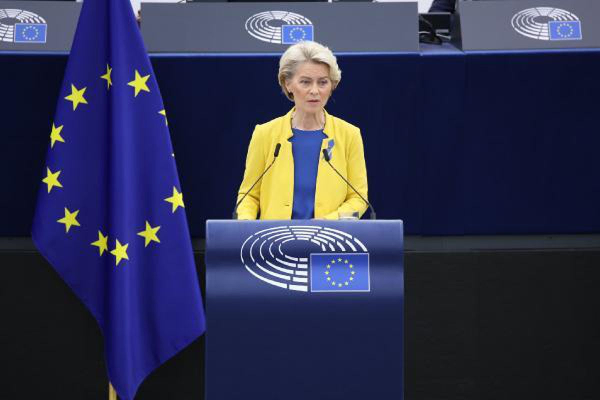 Leyen: Siz ailemizin bir parçasısınız