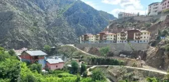Artvin haberleri | Artvin'de yangın felaketinin yaşandığı köy, yeniden inşa edildi