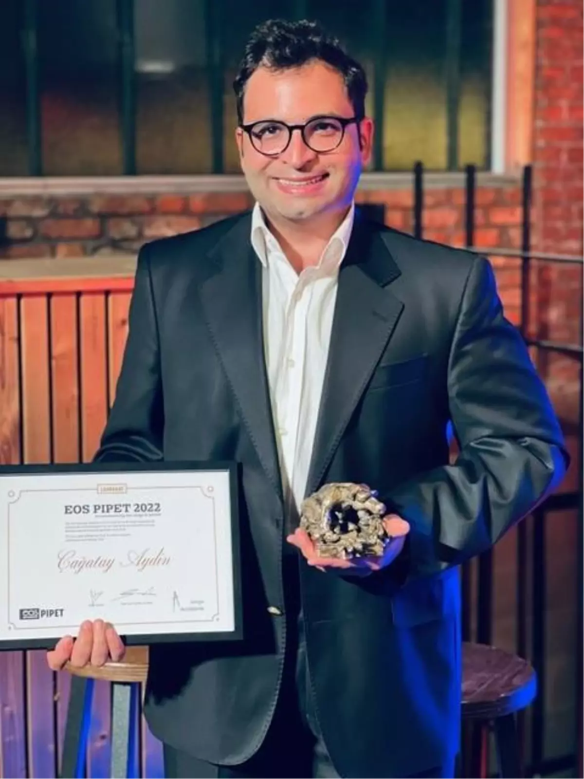 Belçika\'da iki Türk\'e "gelecek vadeden bilim insanı" ödülü