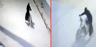 Hırsızın yöntemi pes dedirtti! Kadın kıyafeti giyip motosiklet çaldı, kıskıvrak yakalandı