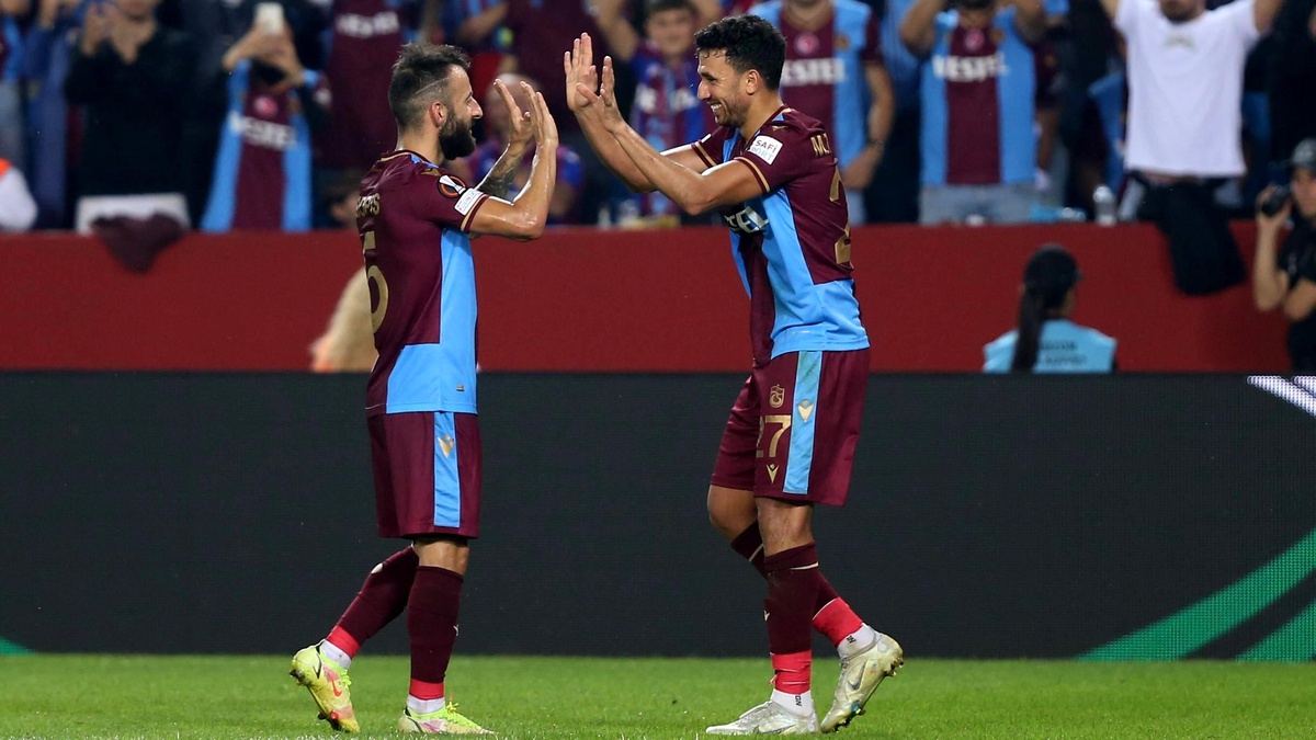 Trabzon ve Sivas\'tan Avrupa\'da ilk galibiyet