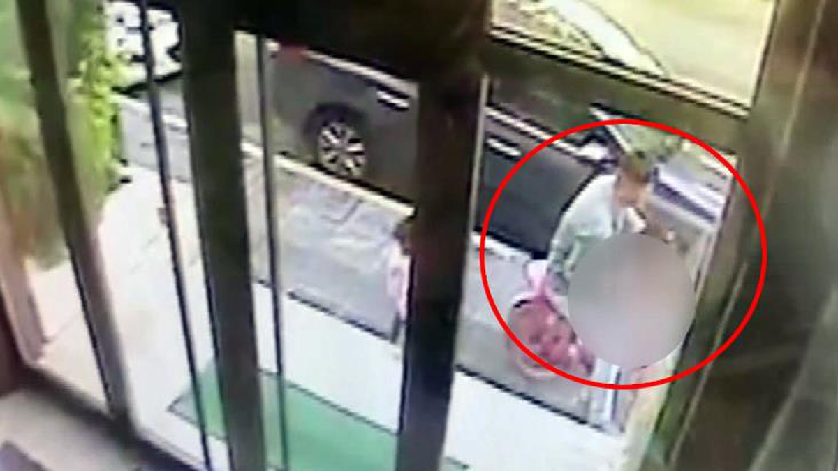 38 yaşındaki adam, bisiklete binme bahanesiyle kız çocuğunu istismar etti! O anlar kameralara yansıdı