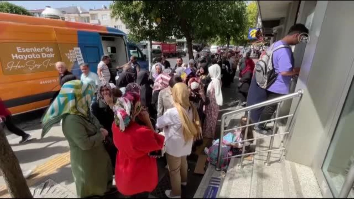 Cumhuriyet tarihinin en büyük sosyal konut projesine vatandaştan yoğun başvuru