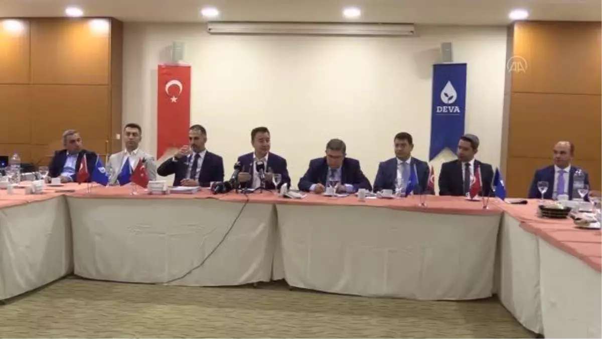 DEVA Partisi Genel Başkanı Babacan, Elazığ\'da temaslarda bulundu