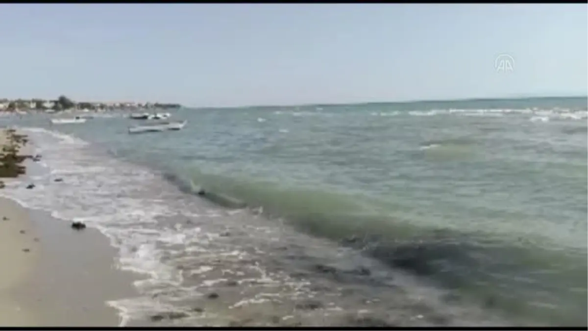 Tekirdağ\'da iki gündür haber alınamayan balıkçı için denizde arama çalışması başlatıldı