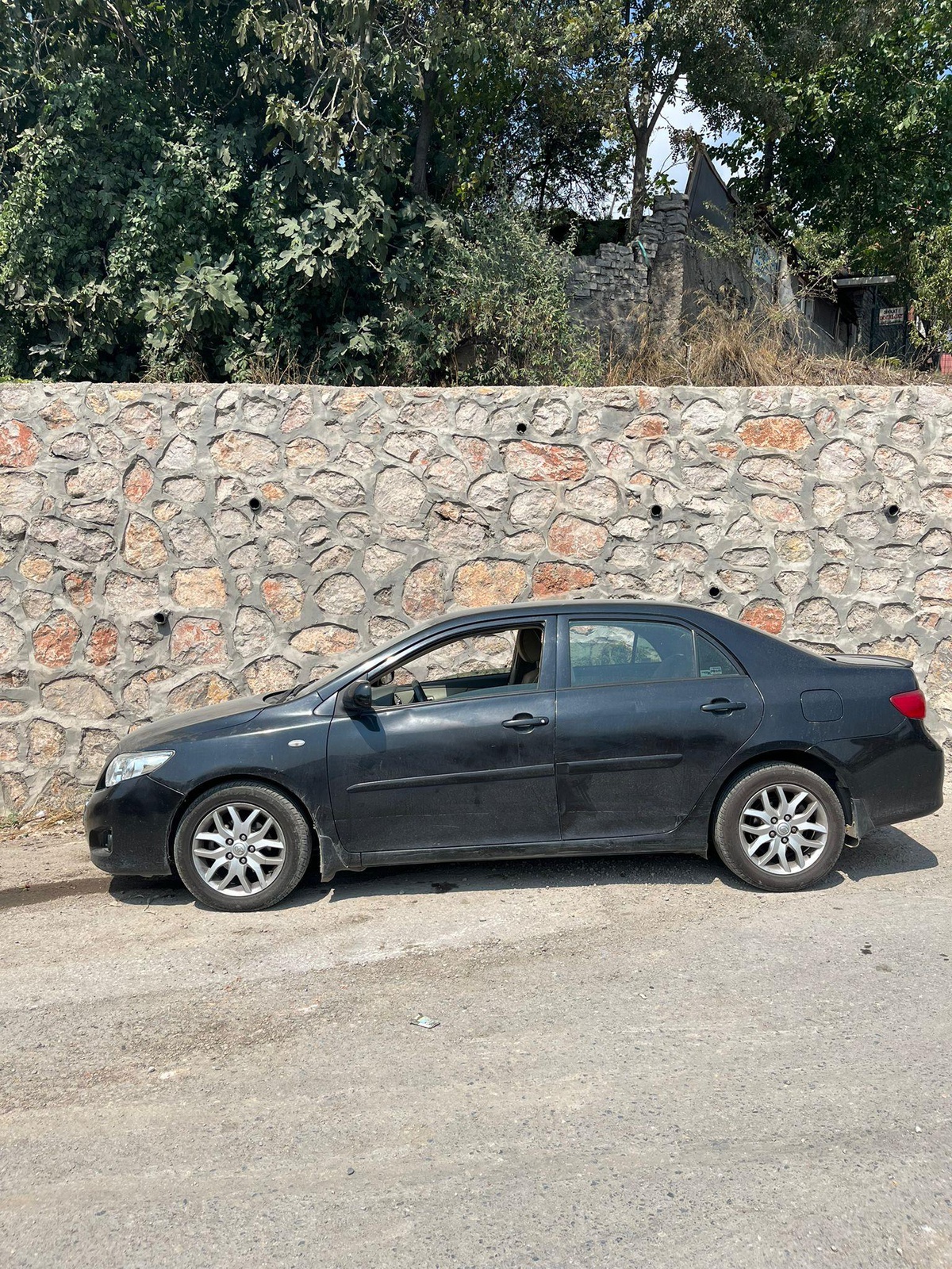 Kocaeli\'de hırsızlık olayına karıştıkları iddiasıyla yakalanan 2 zanlı tutuklandı