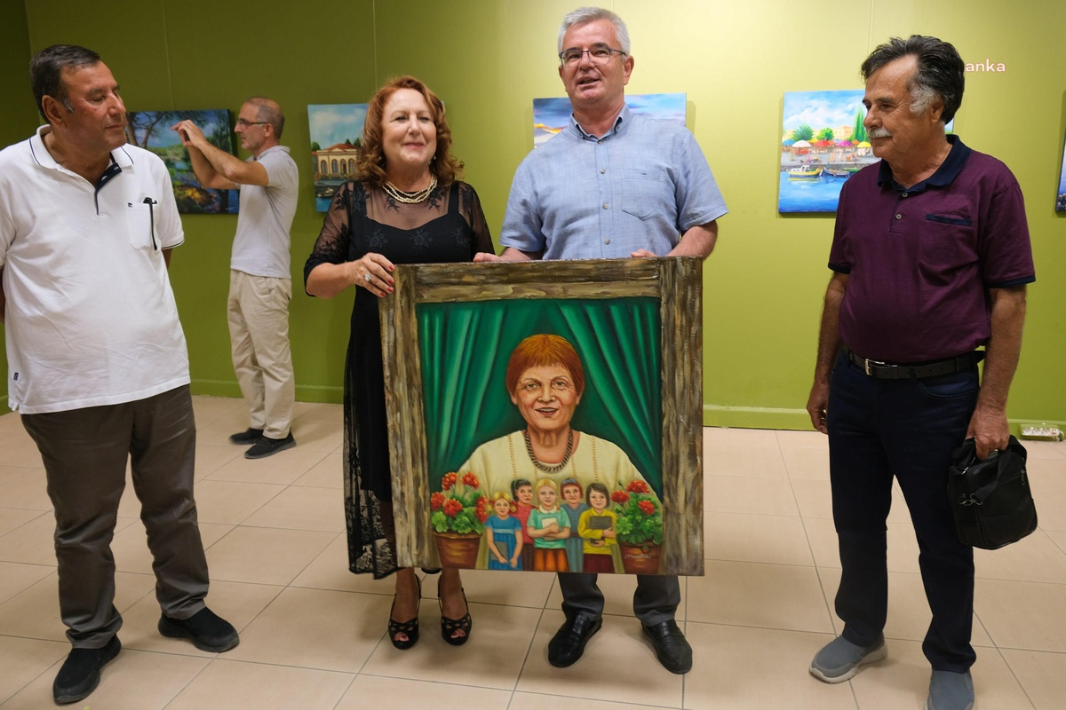 Ressam Mualla Demir\'den  "Ayvalık Peyzajları" Resim Sergisi