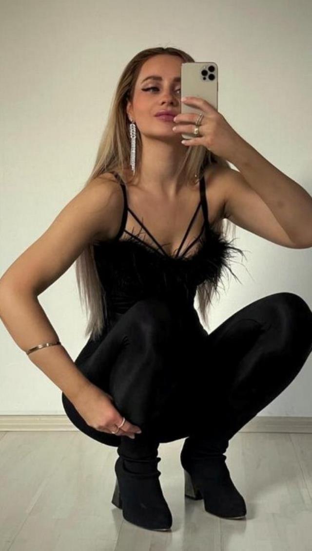 Yaşını duyanlar inanamıyor! Gençleşmesini tek bir şeye bağlayan kadın sırrını itiraf etti Yaşını duyanlar inanamıyor! Gençleşmesini tek bir şeye bağlayan kadın sırrını itiraf etti