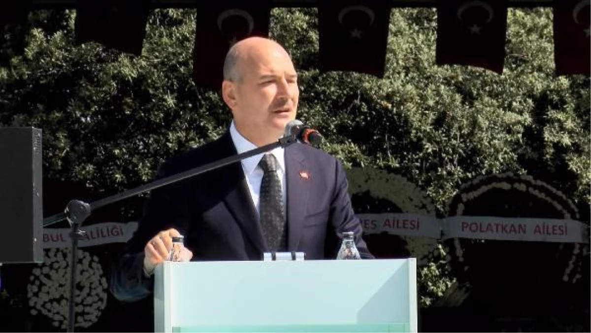 İzmir haberleri: Bakan Soylu Menderes\'i anma törenine katıldı