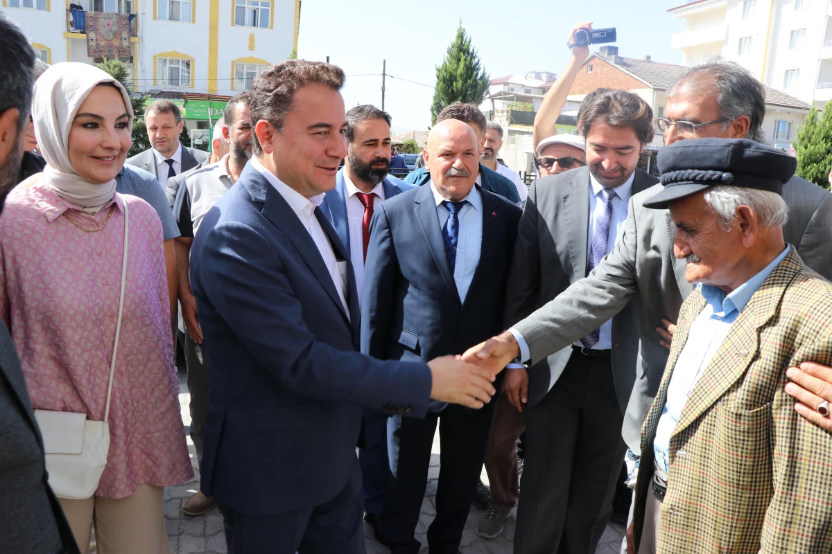 DEVA Partisi Genel Başkanı Babacan, Elazığ\'da parti binasının açılışını yaptı