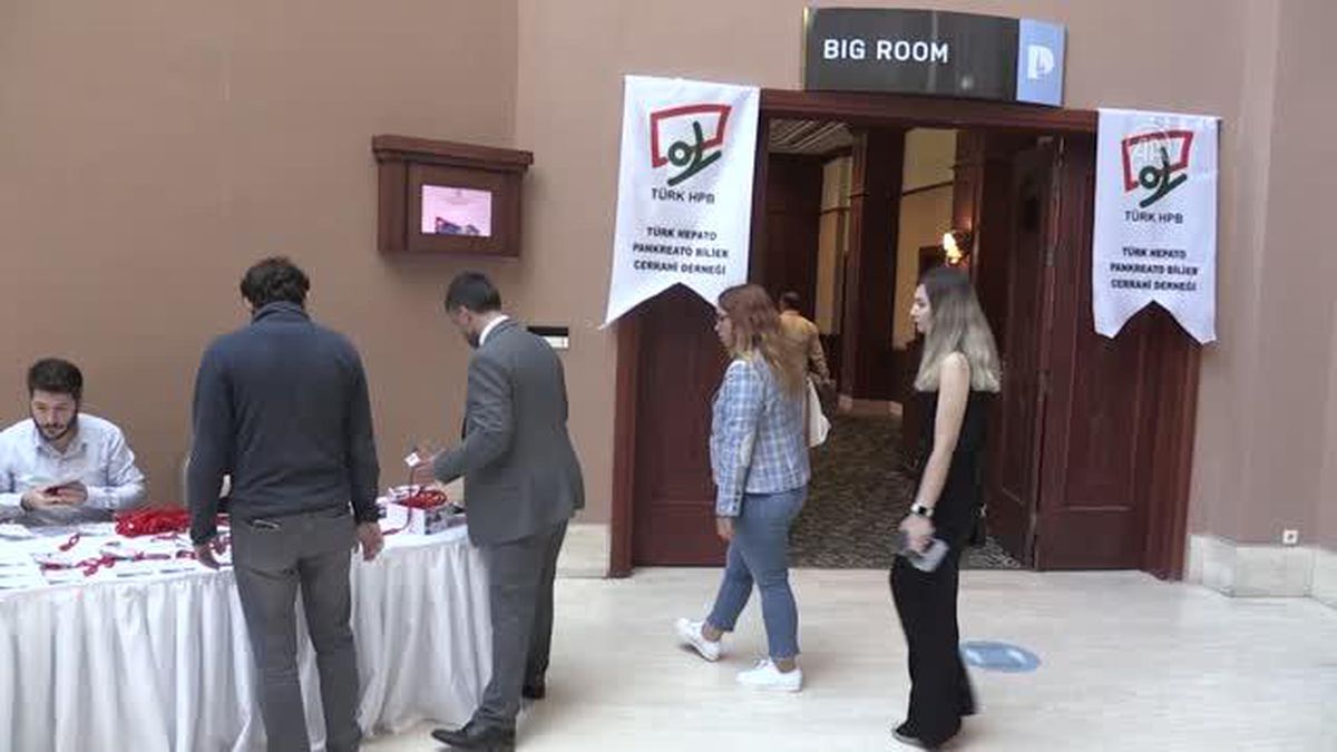 Erzurum\'da doktorlar karaciğer kanseri ve tedavideki gelişmeleri değerlendirdi
