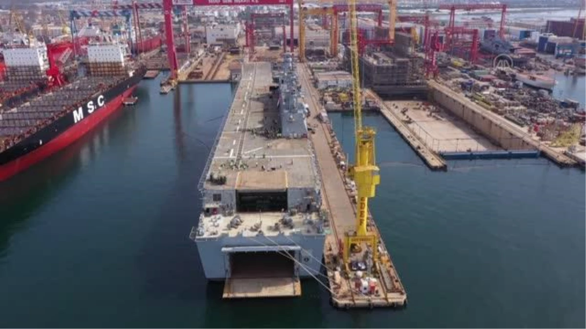 Türkiye\'nin en büyük savaş gemisi TCG Anadolu yıl sonunda teslim edilecek