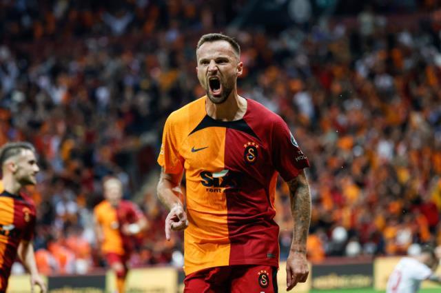 Galatasaray'da Seferovic krizi! Yıldızlar arası savaş