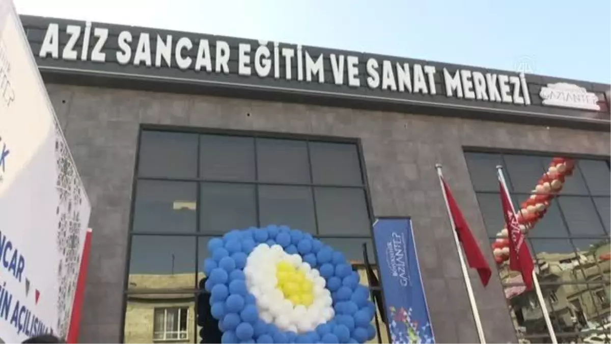 GAZİANTEP - Bakan Bozdağ: "Eğitimimiz iyi olursa yetiştirdiğimiz insanlarımız daha iyi olur"