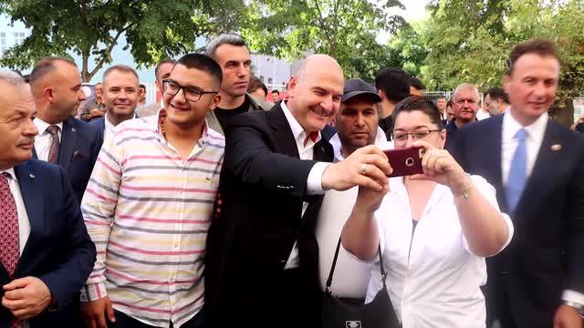 KIRKLARELİ - İçişleri Bakanı Soylu Kırklareli\'de çeşitli ziyaretlerde bulundu
