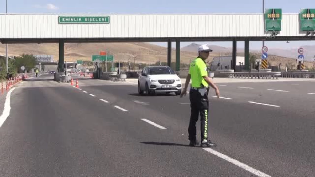 Niğde Valisi Koç, Karayolları Trafik Güvenliği farkındalık etkinliğine katıldı