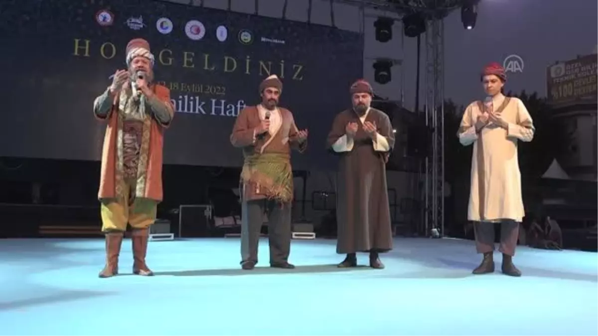 Çalışma ve Sosyal Güvenlik Bakanı Bilgin, şed kuşandı