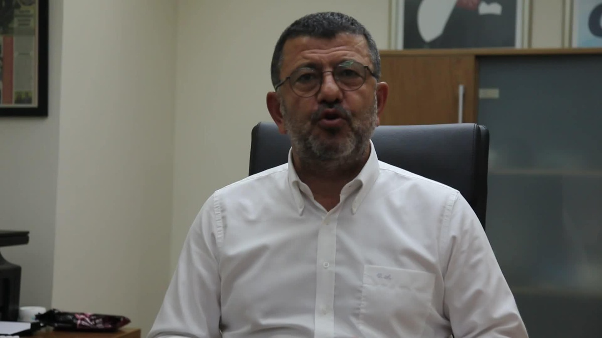 Ağbaba: "Kayısı İşlendi, Bitti. TMO Fiyatları Açıklayabilmiş Değil. Üreticilerle Dalga Geçmeyin"
