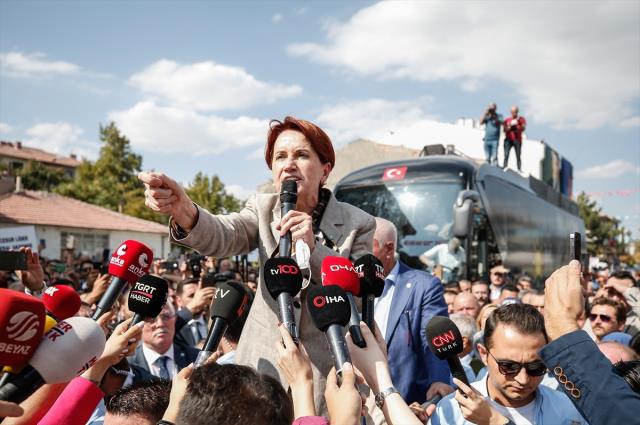 Akşener'den hakkındaki 'Faili meçhulcu' iddialarına çok sert yanıt: Sizi gidi yalancı, kolpacılar sizi Akşener'den hakkındaki 'Faili meçhulcu' iddialarına çok sert yanıt: Sizi gidi yalancı, kolpacılar sizi