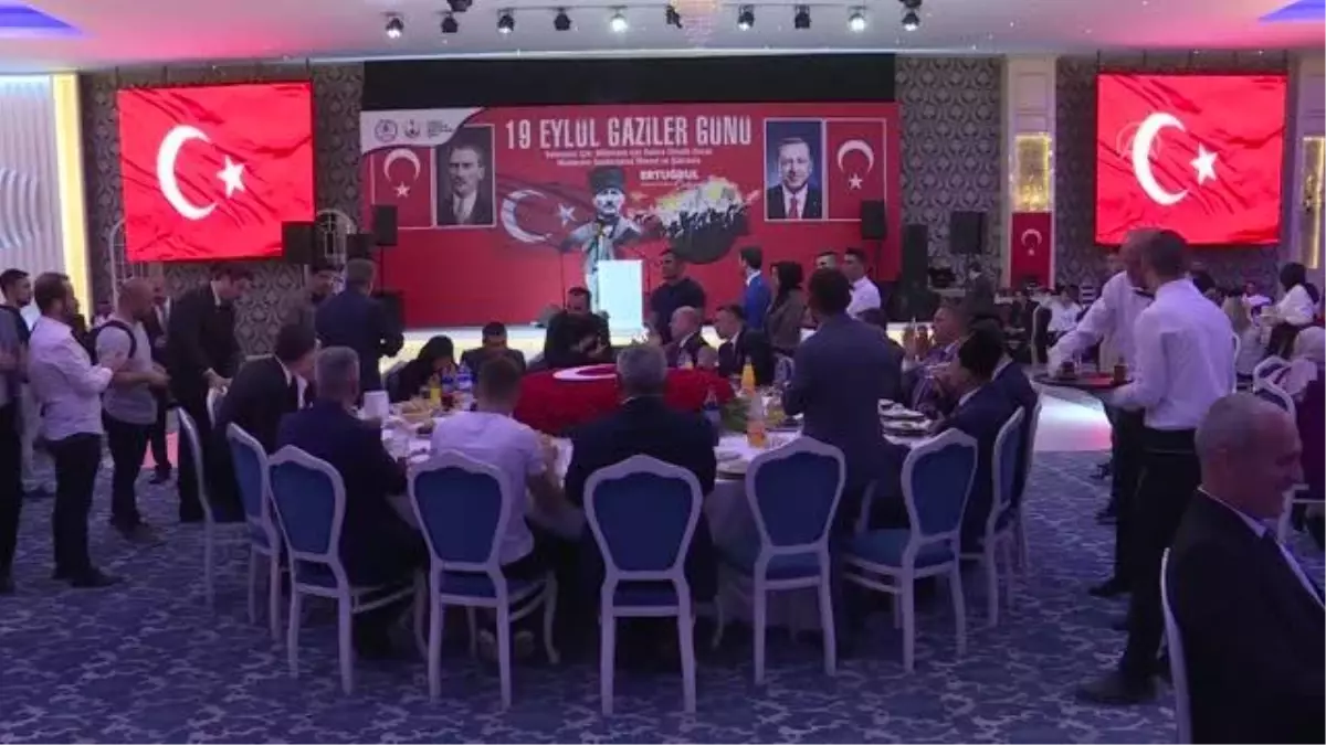 Destici: 'Bu devletin askerine, polisine, güvenlik korucusuna silah çeken bizden değildir, onun yanında duran da bizden değildir'