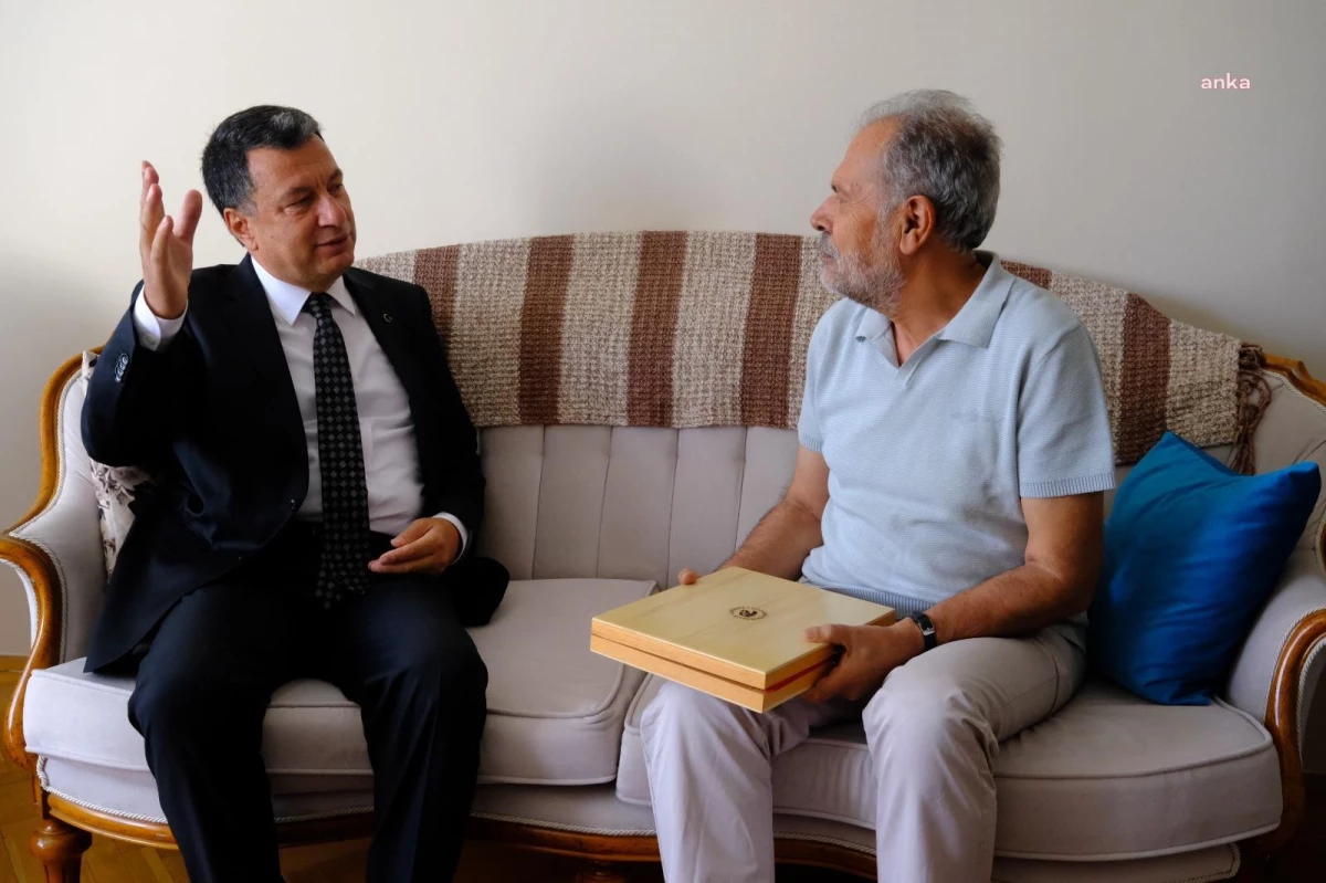 Ebb Başkan Vekili Hasan Ünal, Kıbrıs Gazisi Ahmet Gök\'ü Ziyaret Etti