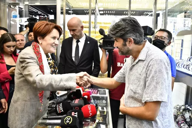 İYİ Parti Genel Başkanı Akşener, esnafı ziyaret etti