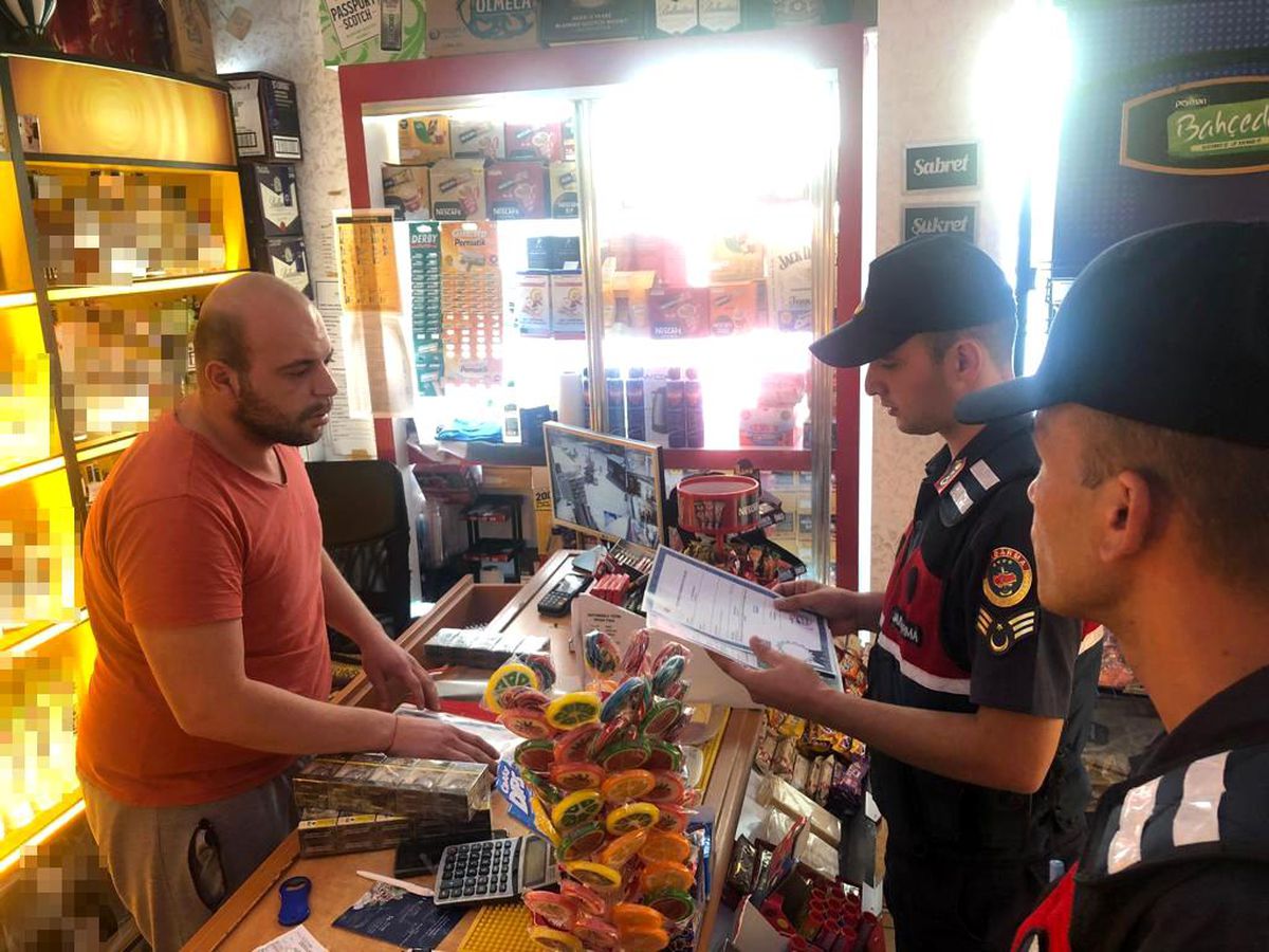 Jandarmadan çocuk ve gençlerin korunmasına yönelik okul çevrelerinde denetim