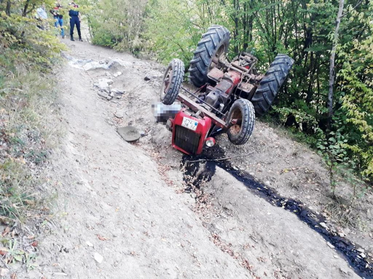 Karabük\'te devrilen traktörün sürücüsü öldü