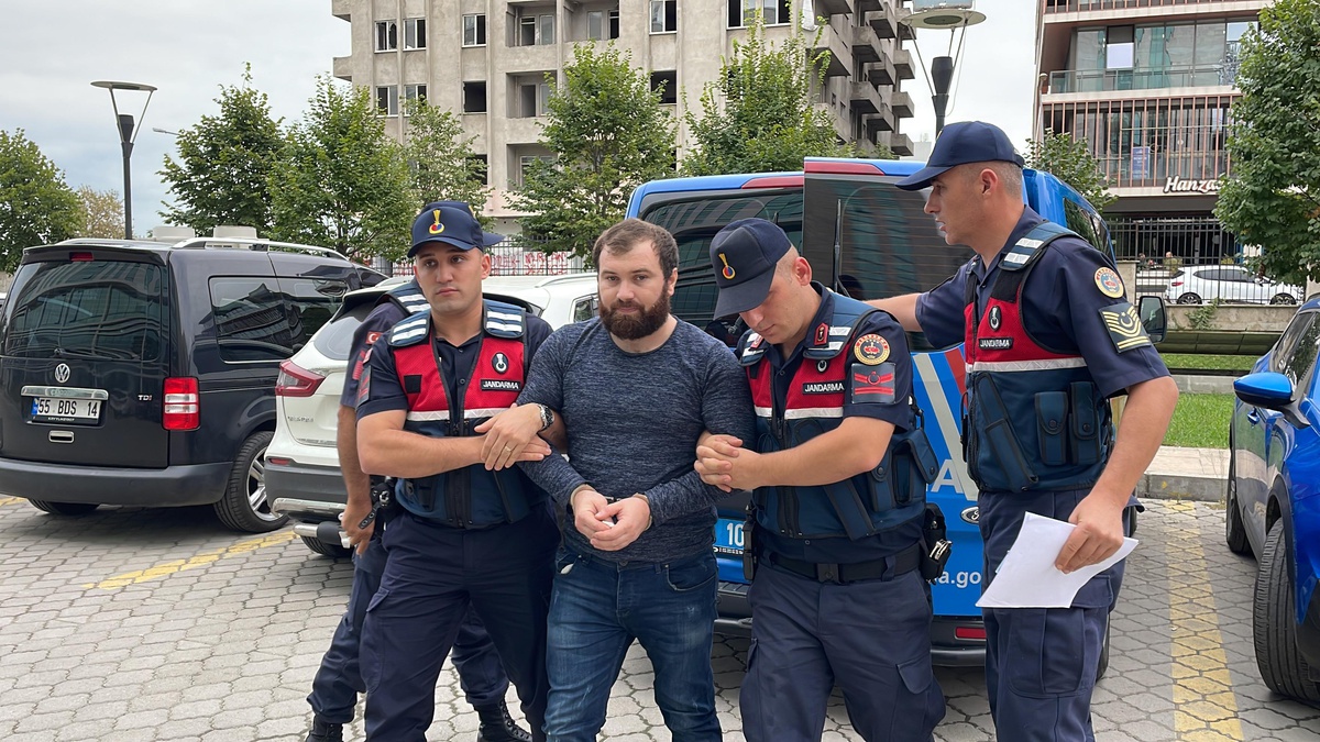 Samsun\'da 51 yıl hapis cezası bulunan firari hükümlü yakalandı
