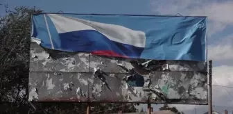 Ukrayna'nın İzyum şehri sakinleri zor şartlar altında hayata tutunmaya çalışıyor