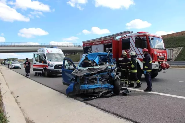 Üniversite yurt kaydı için çıktıkları yol sonları oldu: 2 ölü